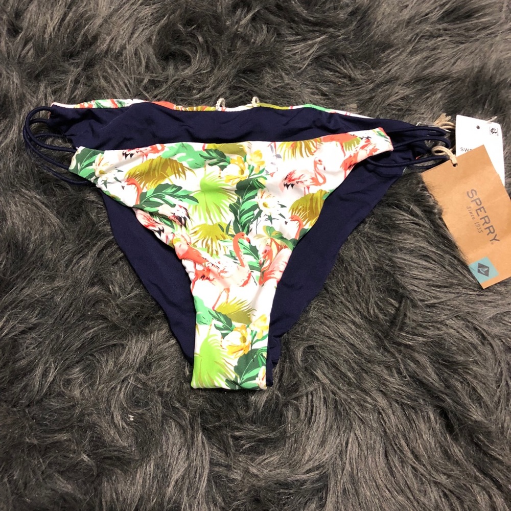 Sperry NWT Flamingo bottoms